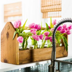 Spring Decorating Ideas with Pink