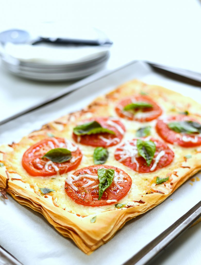 weight-watchers-phyllo-dough-pizza-tomato-mozarella-basil (1 of 1) 1 ...