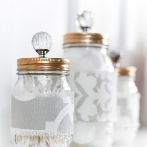 fabric covered mason jars - easy mason jar craft project with fabric - mason jar cozies - mason jar storage for bathroom