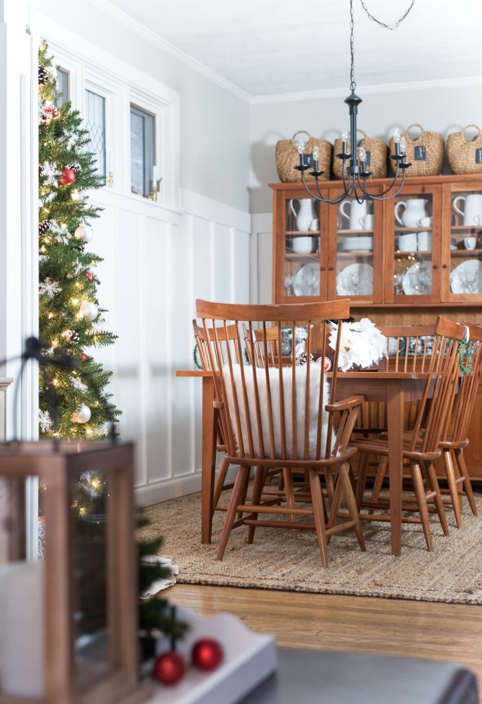 Christmas Home Tour: Dining Room - It All Started With Paint