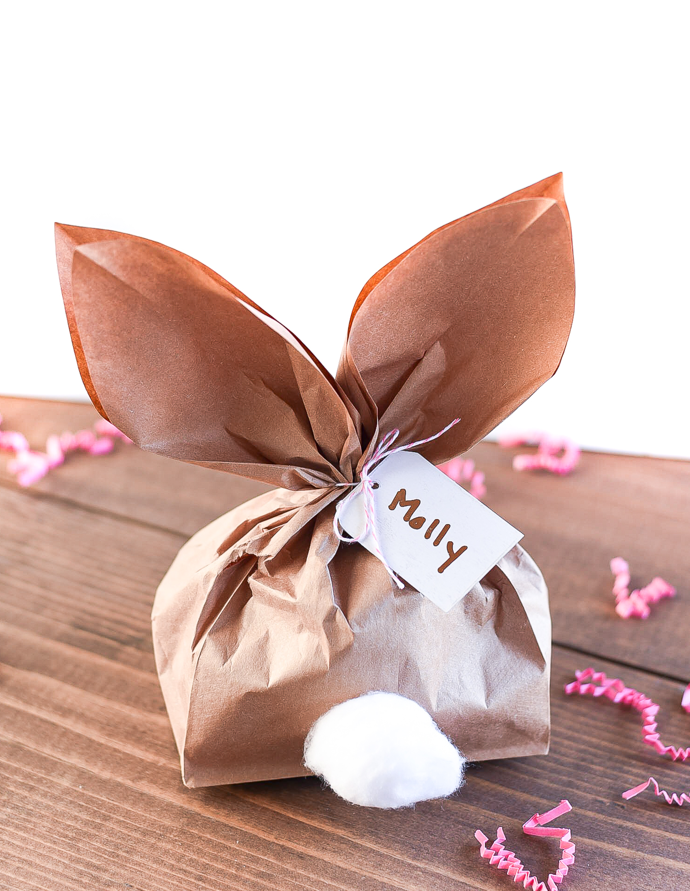 Amazon.com: Cute Printed Kraft Paper Bag Simple Cartoon Gift Handbag  Holiday Valentine's Day Gift Bag Wrapping Bundle (B, One Size) : Health &  Household